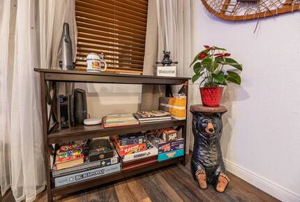 Nature & Nostalgia in Big Bear’s Foothills - Big Bear Lake, California