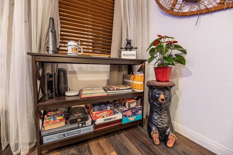 Nature & Nostalgia in Big Bear’s Foothills - Big Bear Lake, California