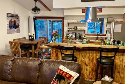 Nature & Nostalgia in Big Bear’s Foothills - Big Bear Lake, California