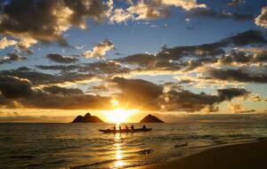 Mokulua Views & Modern Comfort in Coastal Paradise - Kailua, Hawaii