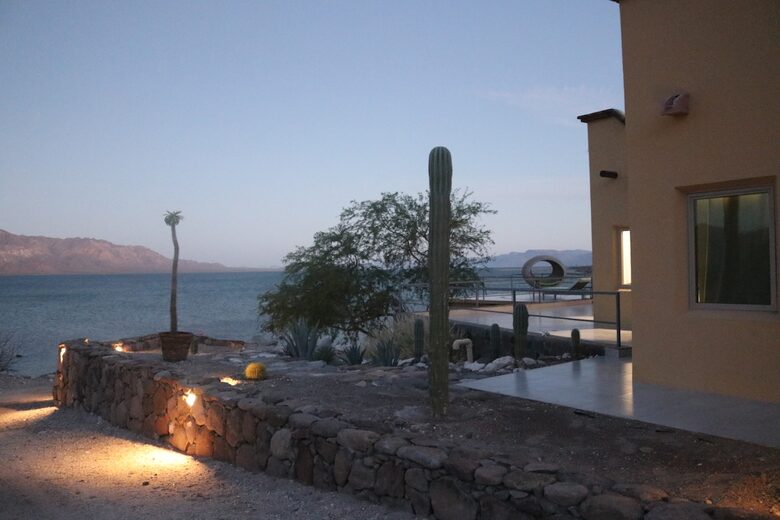 Private Waterfront Retreat with Contemporary Charm - Mulegé Municipality, Mexico