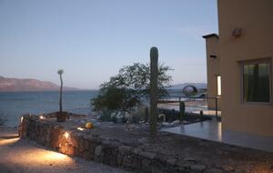 Private Waterfront Retreat with Contemporary Charm - Mulegé Municipality, Mexico