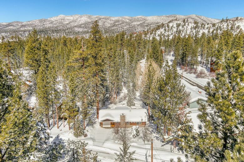 Nature & Nostalgia in Big Bear’s Foothills - Big Bear Lake, California