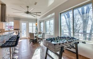 Refined Escape on Lake Lewisville - Oak Point, Texas