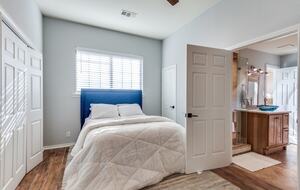 Refined Escape on Lake Lewisville - Oak Point, Texas