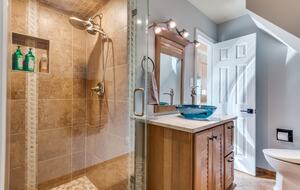 Refined Escape on Lake Lewisville - Oak Point, Texas