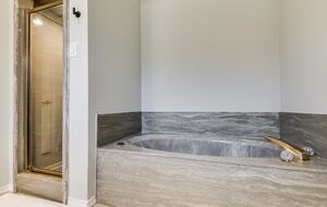 Refined Escape on Lake Lewisville - Oak Point, Texas