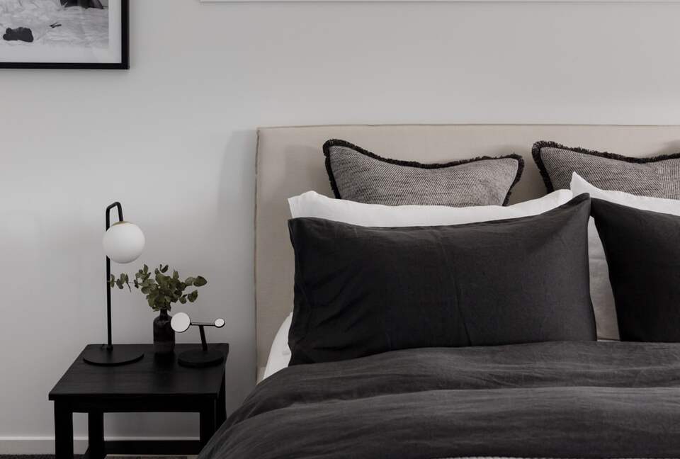 Modern Coastal Escape in the Heart of Bangalow - Bangalow, Australia