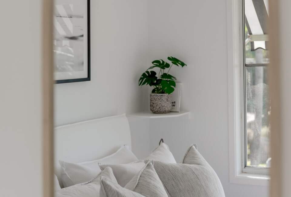 Modern Coastal Escape in the Heart of Bangalow - Bangalow, Australia