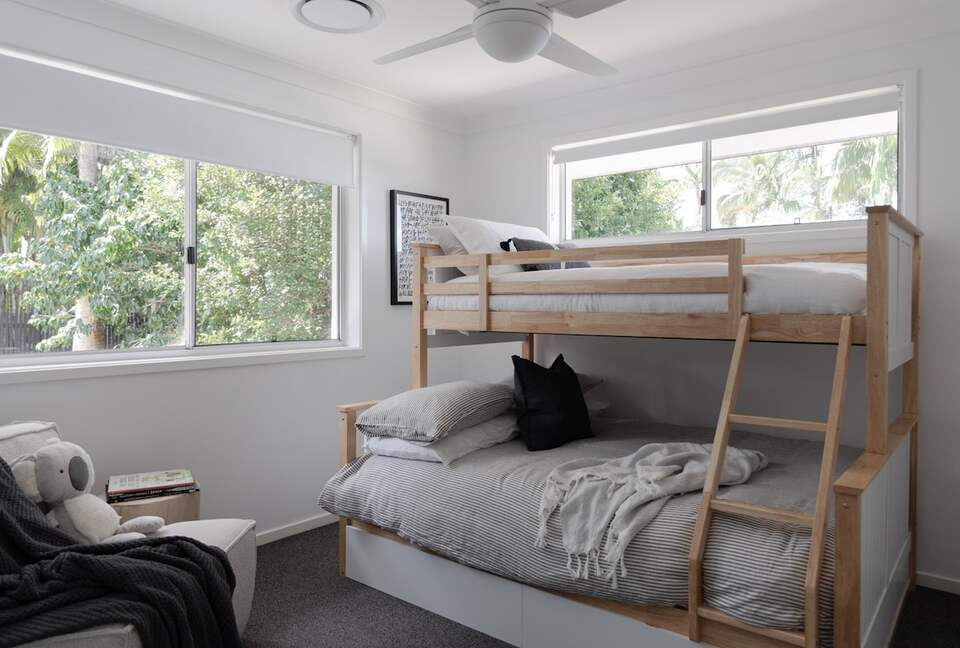 Modern Coastal Escape in the Heart of Bangalow - Bangalow, Australia