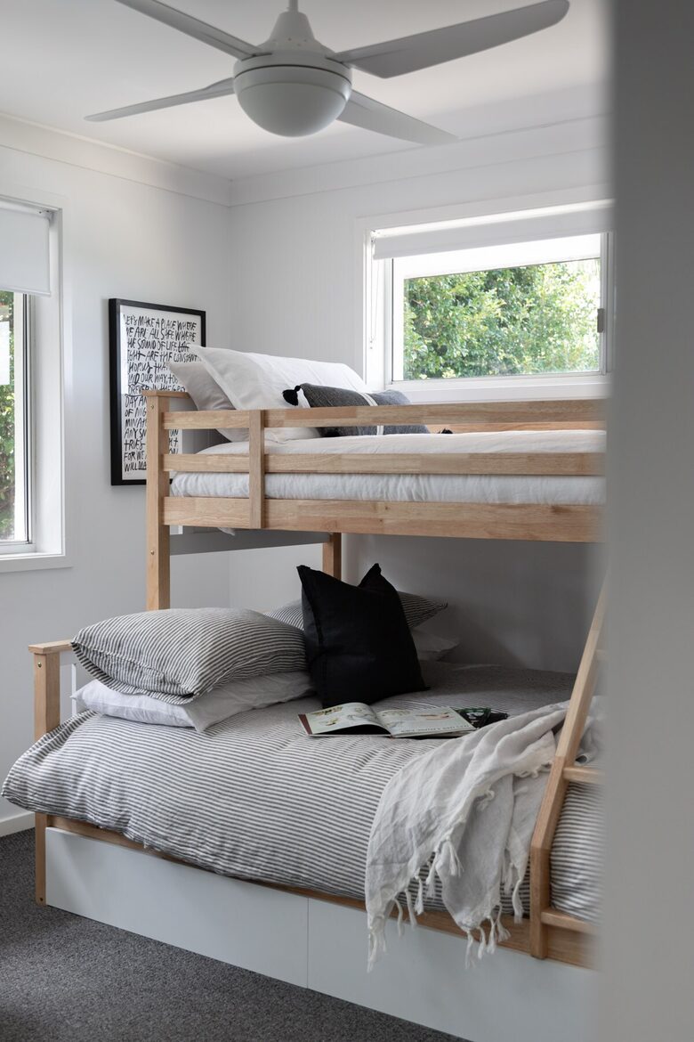 Modern Coastal Escape in the Heart of Bangalow - Bangalow, Australia