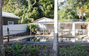 Modern Coastal Escape in the Heart of Bangalow - Bangalow, Australia