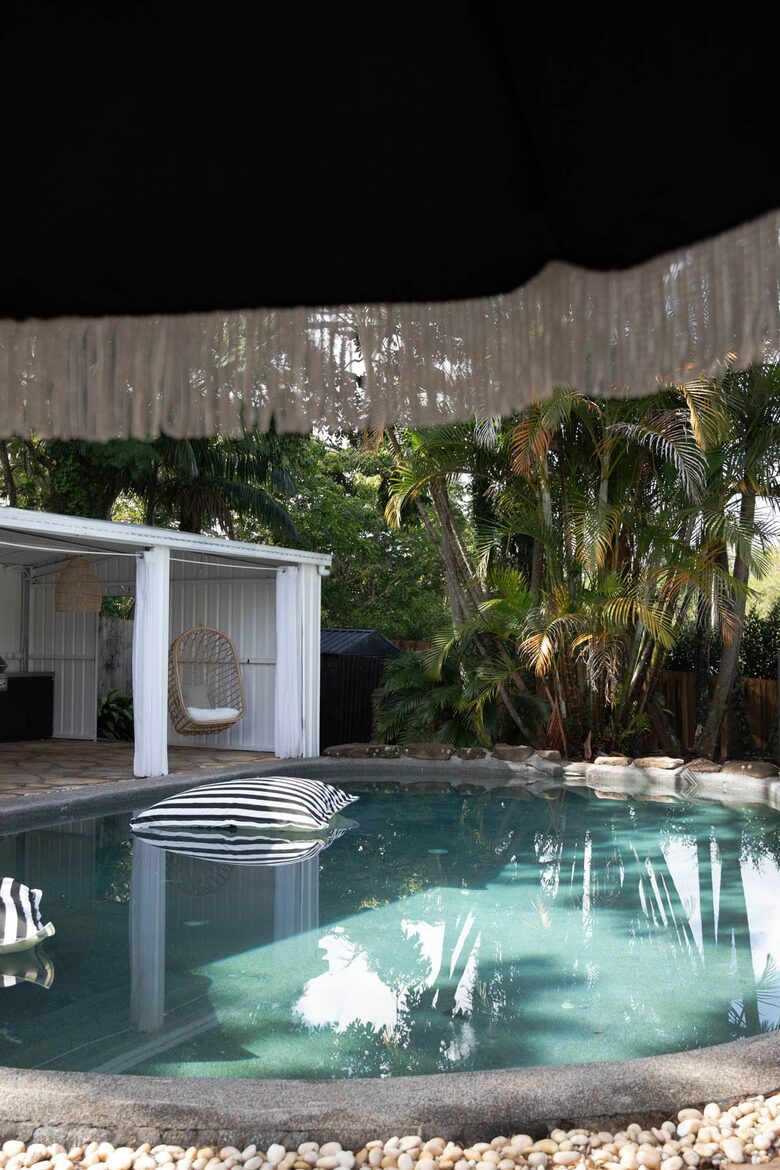 Modern Coastal Escape in the Heart of Bangalow - Bangalow, Australia