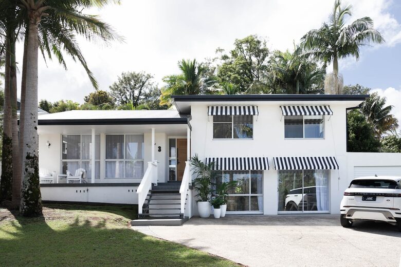 Modern Coastal Escape in the Heart of Bangalow - Bangalow, Australia