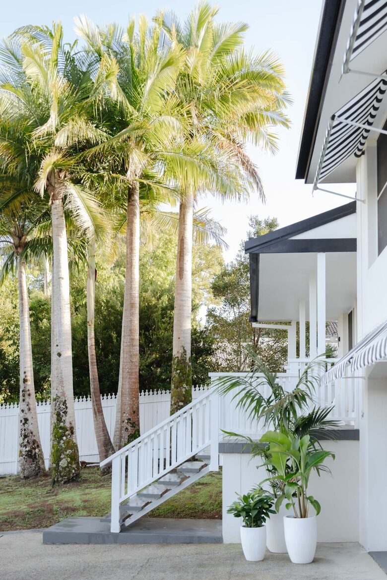 Modern Coastal Escape in the Heart of Bangalow - Bangalow, Australia