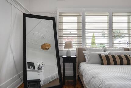 Elegant 1930's Revival in the Alpine Valleys - Tawonga, Australia