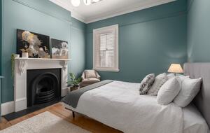 Elegant 1880s Terrace Overlooking Corbett Gardens - Bowral, Australia