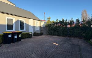 Elegant 1880s Terrace Overlooking Corbett Gardens - Bowral, Australia