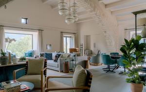 A Premier Pyrenean Retreat – Luxury Lodge & Wellness Sanctuary - Girona, Spain