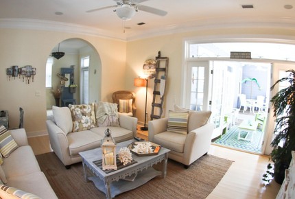 "Two Scoops" ~ Sugarwood Beach House