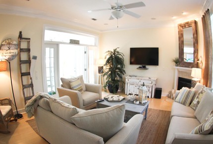 "Two Scoops" ~ Sugarwood Beach House