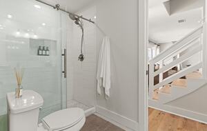 Wesley Oaks Charmer with Golf Cart and Garden Sanctuary - St. Simons Island, Georgia