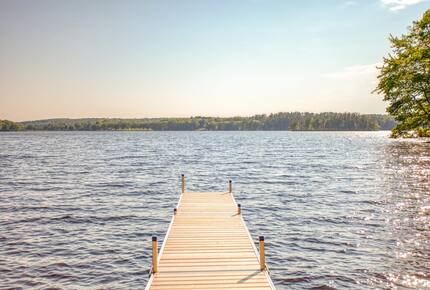 Classic Maine Charm with Panoramic Water Views - Nobleboro, Maine