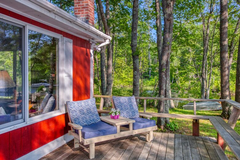 Classic Maine Charm with Panoramic Water Views - Nobleboro, Maine