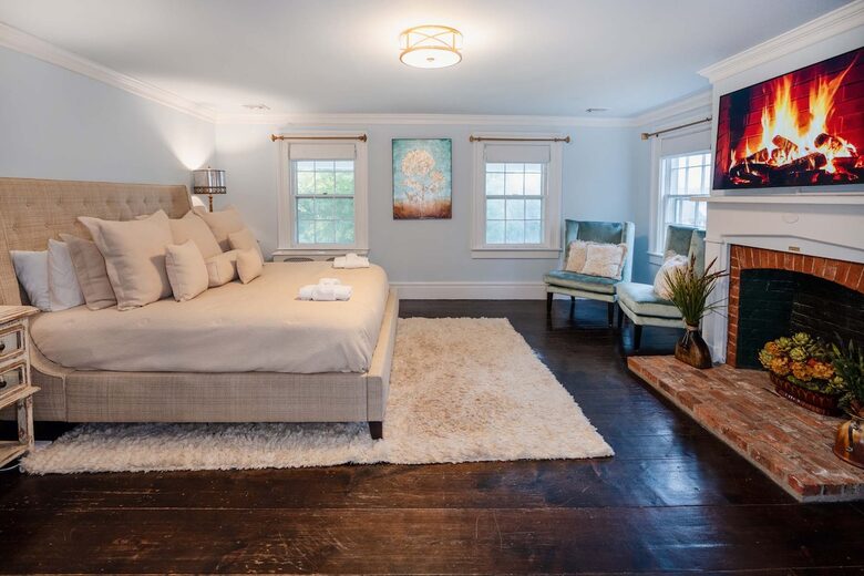 Historic Elegance Amid Goshen’s Rolling Hills - Goshen, New York