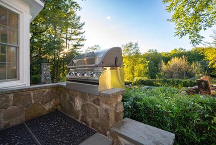 Historic Elegance Amid Goshen’s Rolling Hills - Goshen, New York