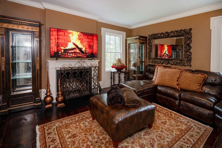 Historic Elegance Amid Goshen’s Rolling Hills - Goshen, New York
