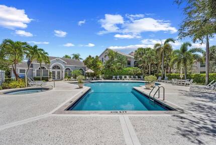 Elegant Jupiter Escape by the Sea - Jupiter, Florida
