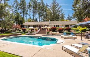 Private Wine Country Estate with Spa & Treehouse - Healdsburg, California