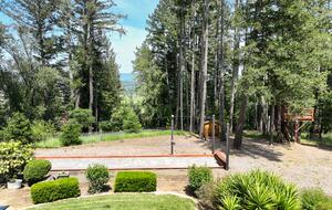 Private Wine Country Estate with Spa & Treehouse - Healdsburg, California