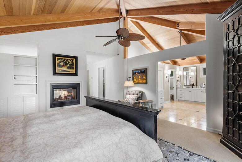 Private Wine Country Estate with Spa & Treehouse - Healdsburg, California