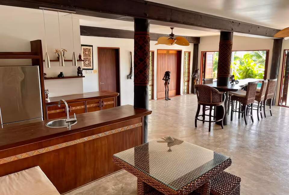 Sophisticated Escape in Musket Cove - Musket Cove, Fiji