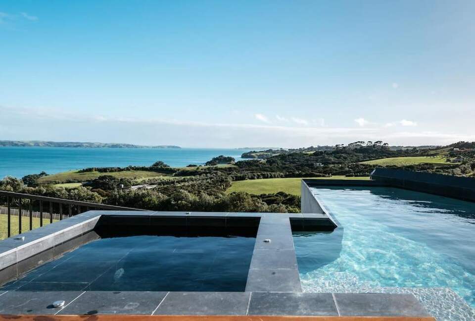 Crowning Jewel of Park Point - Waiheke Island, New Zealand
