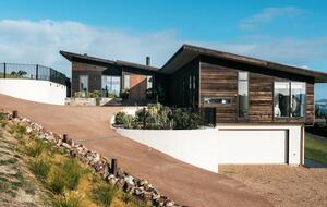 Crowning Jewel of Park Point - Waiheke Island, New Zealand