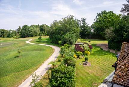 A Masterpiece of Elegance in Ascot’s Prestigious Enclave - Sunningdale, United Kingdom