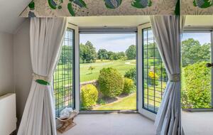 A Masterpiece of Elegance in Ascot’s Prestigious Enclave - Sunningdale, United Kingdom