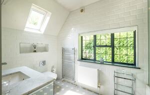 A Masterpiece of Elegance in Ascot’s Prestigious Enclave - Sunningdale, United Kingdom