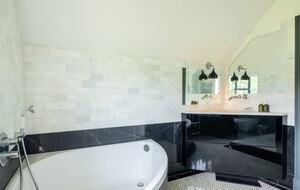 A Masterpiece of Elegance in Ascot’s Prestigious Enclave - Sunningdale, United Kingdom