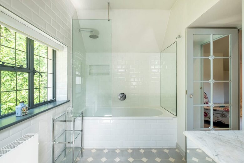 A Masterpiece of Elegance in Ascot’s Prestigious Enclave - Sunningdale, United Kingdom