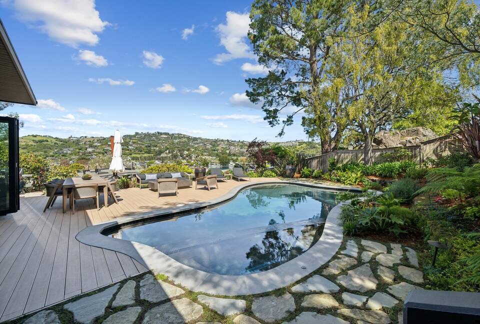 Mid-Century Gem with Pool - Belvedere Tiburon, California
