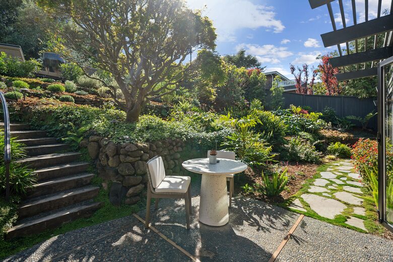 Mid-Century Gem with Pool - Belvedere Tiburon, California