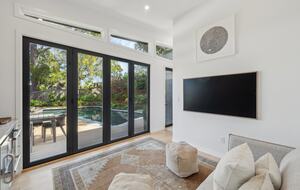 Mid-Century Gem with Pool - Belvedere Tiburon, California