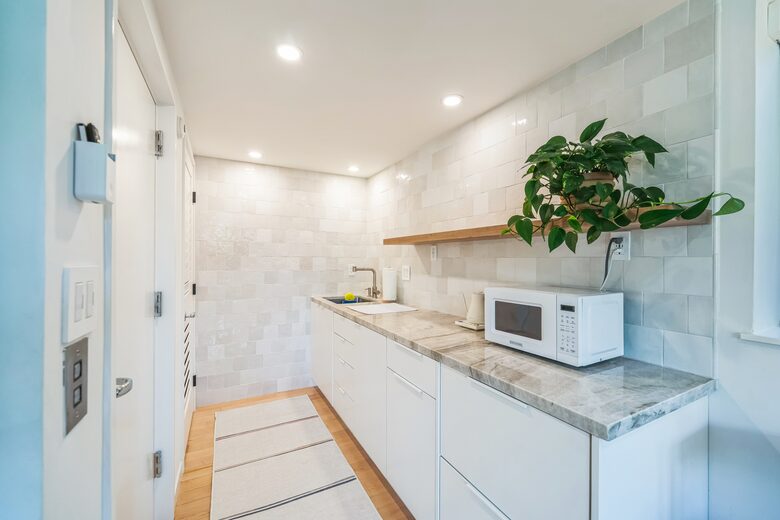 Mid-Century Gem with Pool - Belvedere Tiburon, California