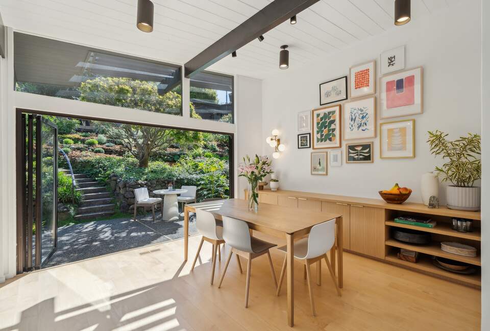 Mid-Century Gem with Pool - Belvedere Tiburon, California