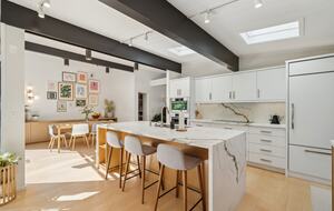 Mid-Century Gem with Pool - Belvedere Tiburon, California