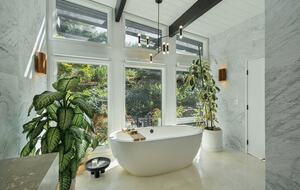 Mid-Century Gem with Pool - Belvedere Tiburon, California